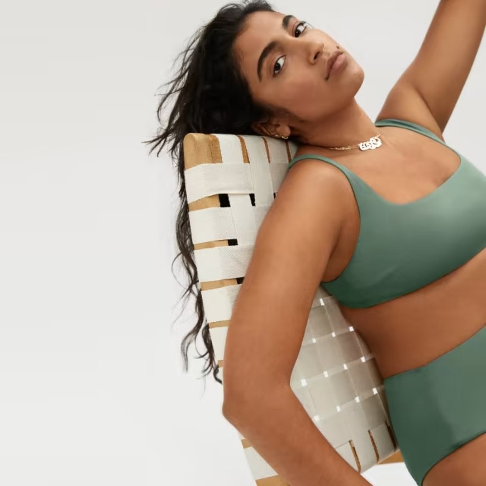 NWT Everlane The Square-Neck Bikini Top in Herb - Picture 5 of 8